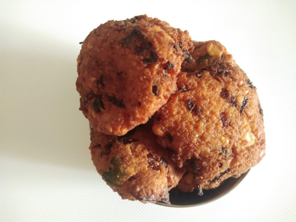 parupu vada